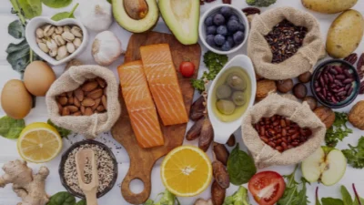 10 Makanan Sehat untuk Menurunkan Kolesterol dan Asam Urat: Panduan Lengkap