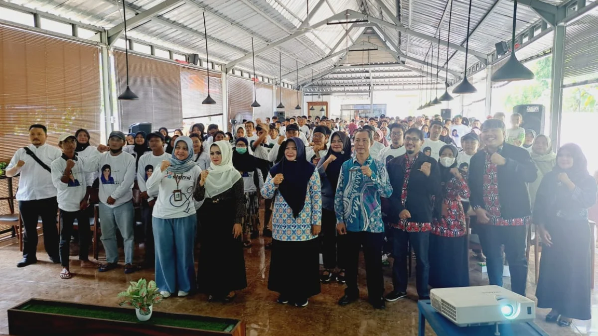 Linda Megawati Sosialisasikan Program Bangga Kencana di Subang
