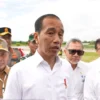 Produktivitas Pertanian Meningkat, Presiden Jokowi Tinjau Efektivitas Pompa Air di Kota Waringin Timur