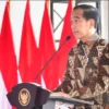 Hasyim Asy\'ari Diberhentikan Tidak Hormat dari Jabatan Ketua KPU oleh Presiden Jokowi